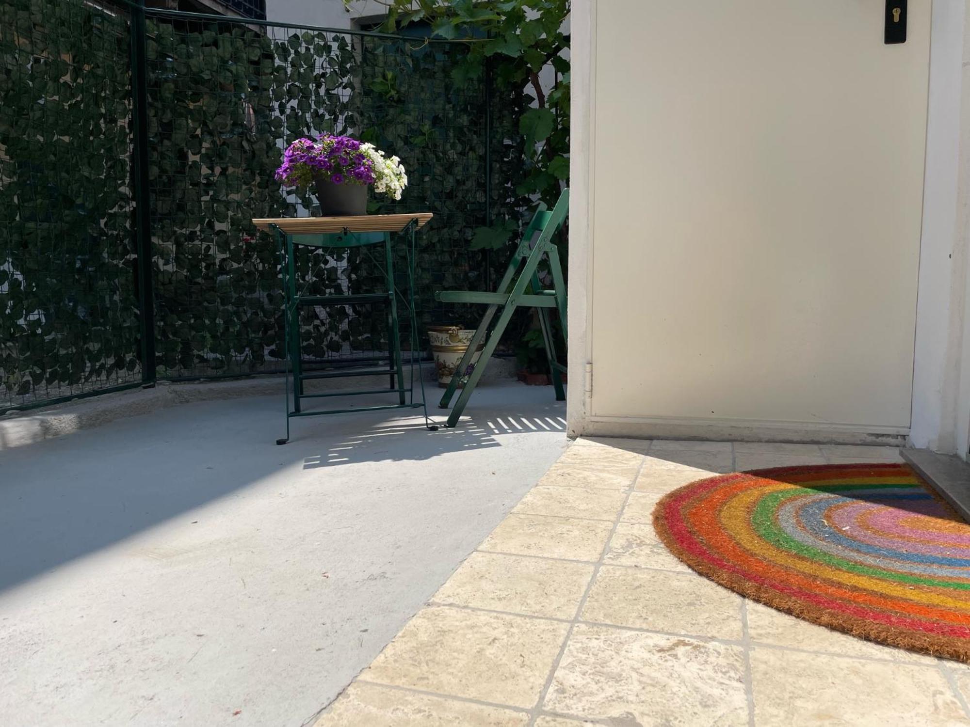 Apartamento Grazioso Monolocale Milán Exterior foto